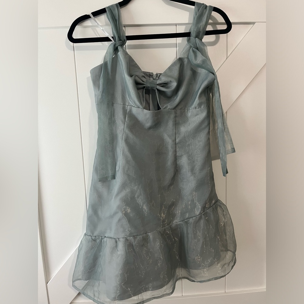selfie leslie green mini dress, worn once!